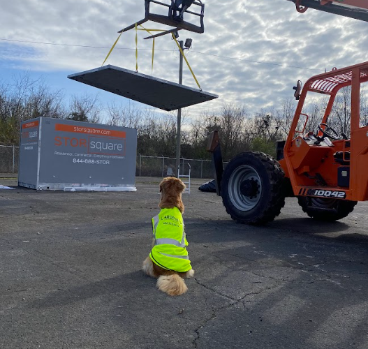 Mobile Moving Containers