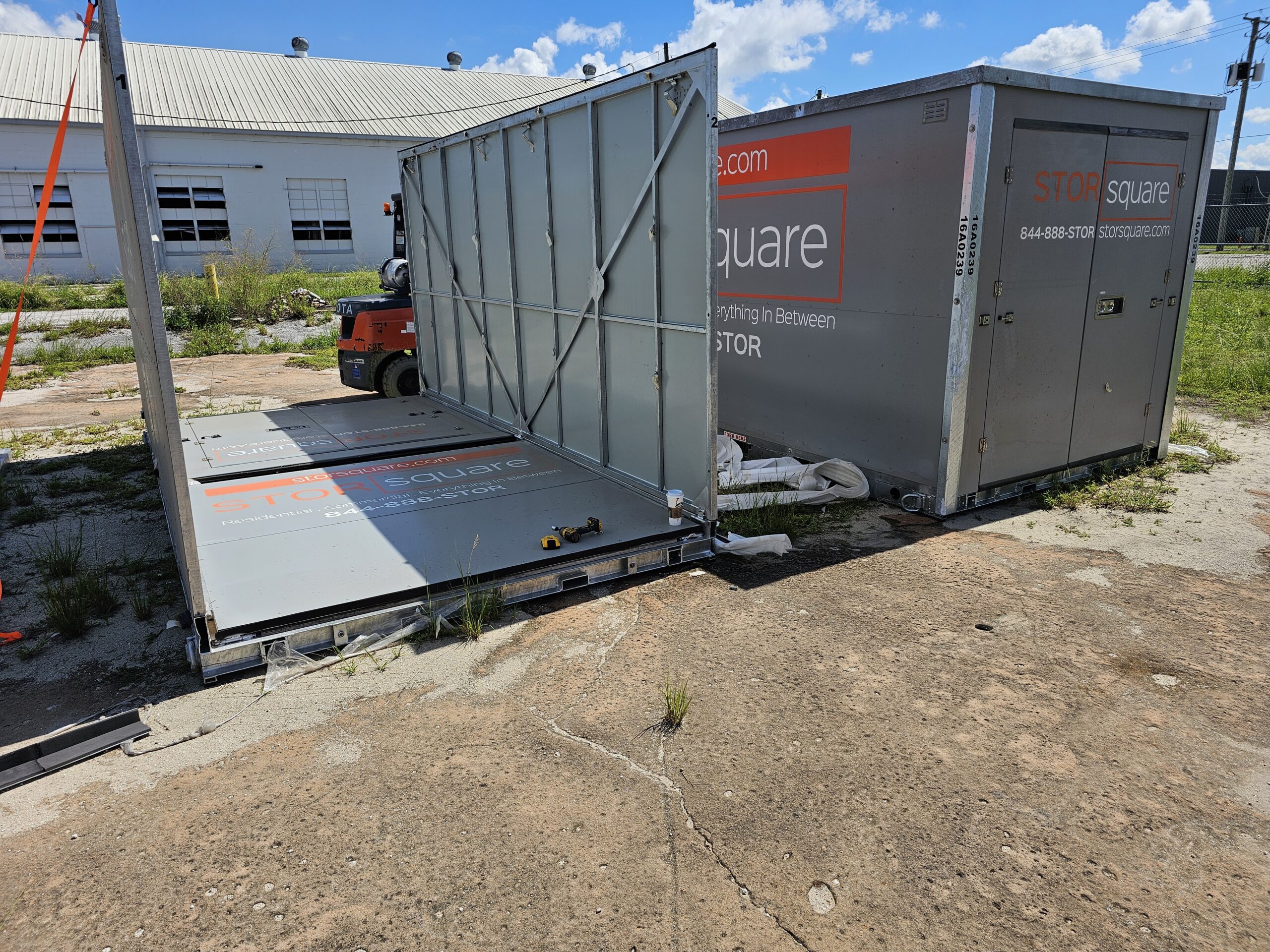 storage container sizes for business