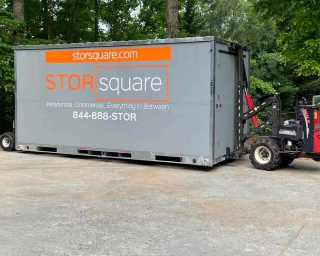 mobile storage units in Belle Isle