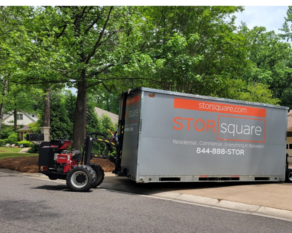Mobile Storage in Locust