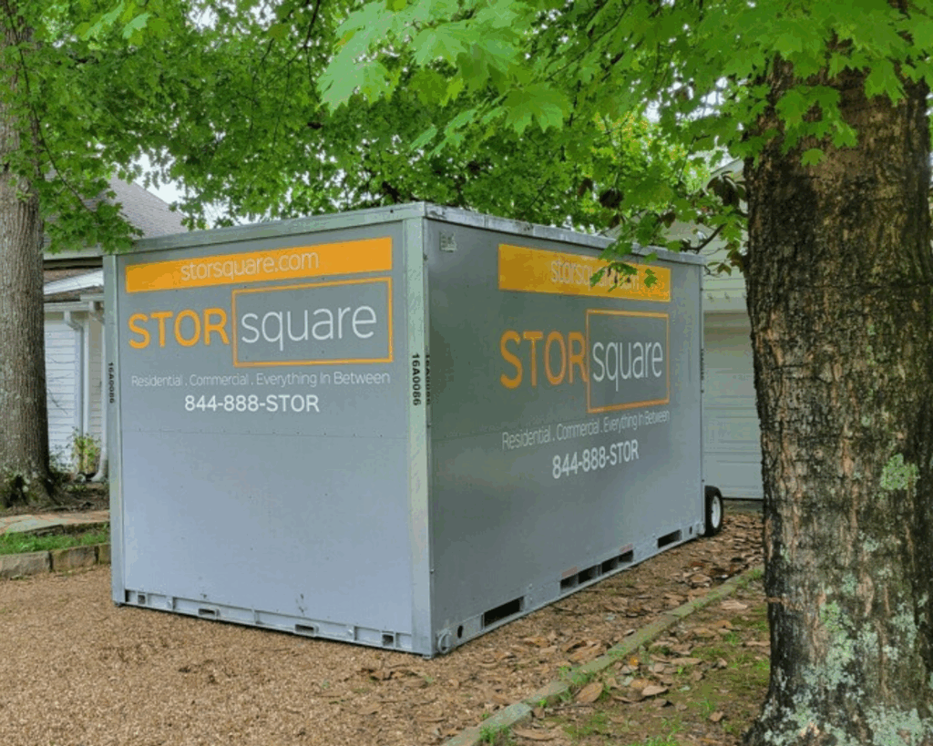 Winter Haven furniture storage pods