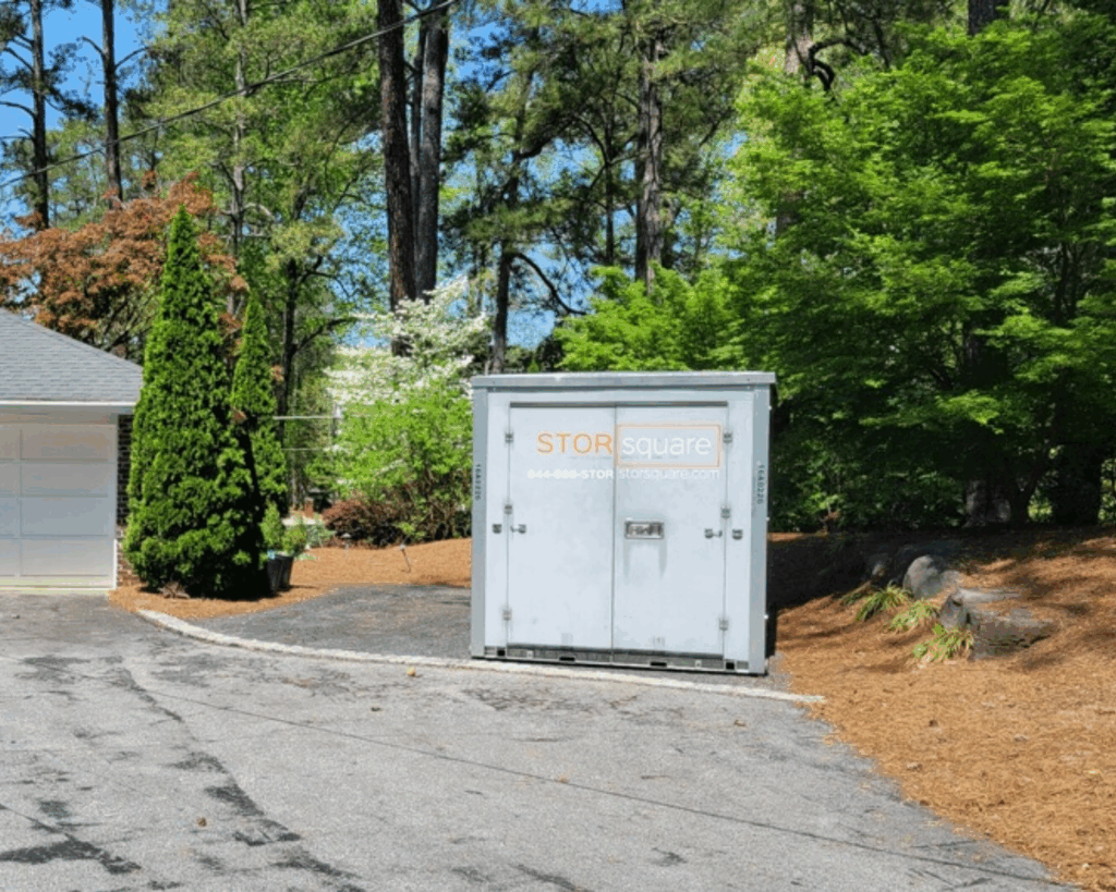 Pine Castle Pods storage unit