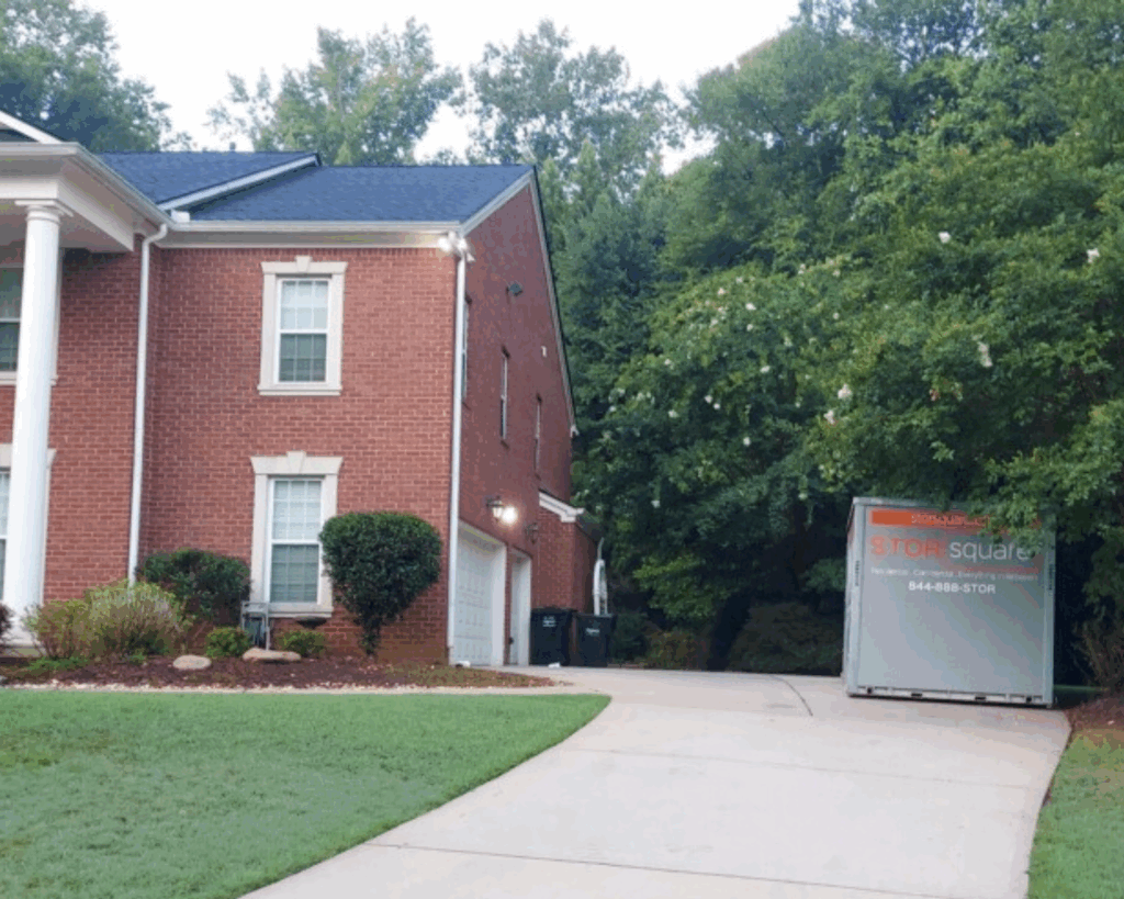 Charlotte Storage container rental