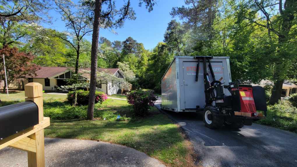 moving container rental eases relocation