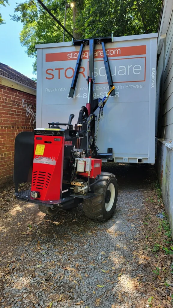 STORsquare steel moving container precisely placed at a Charlotte, North Carolina home using the no-tilt Mule delivery system.