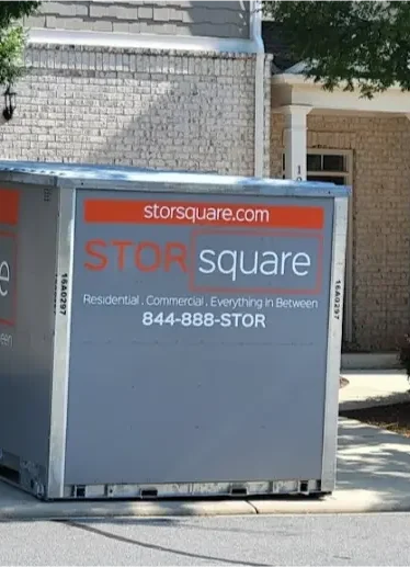 STORsquare long distance moving containers placed at a Southeast residence for flexible interstate moving with storage.